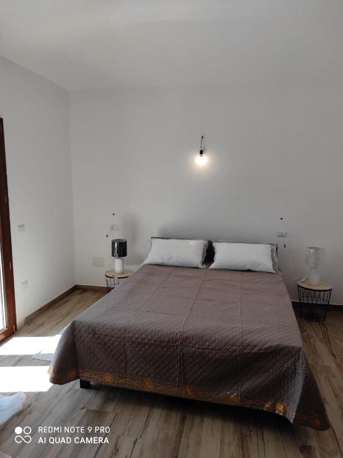 Appartement F2 Meuble Loculi Εξωτερικό φωτογραφία